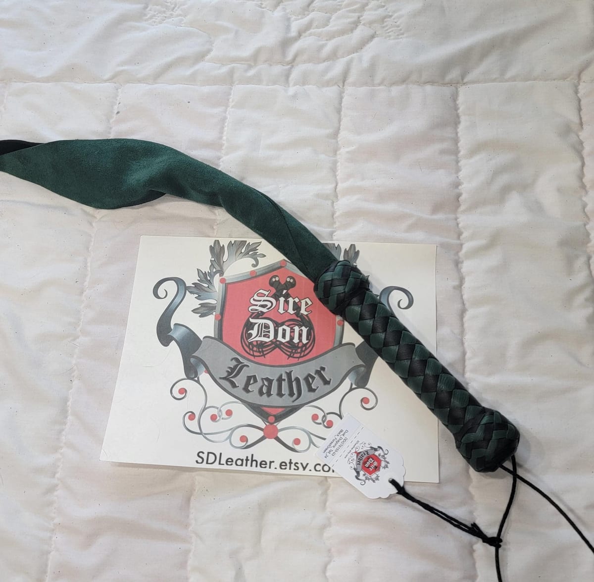 Dual_Dragons_Tail_24 Black_ForestGreen ---Mature Content — photograph 1