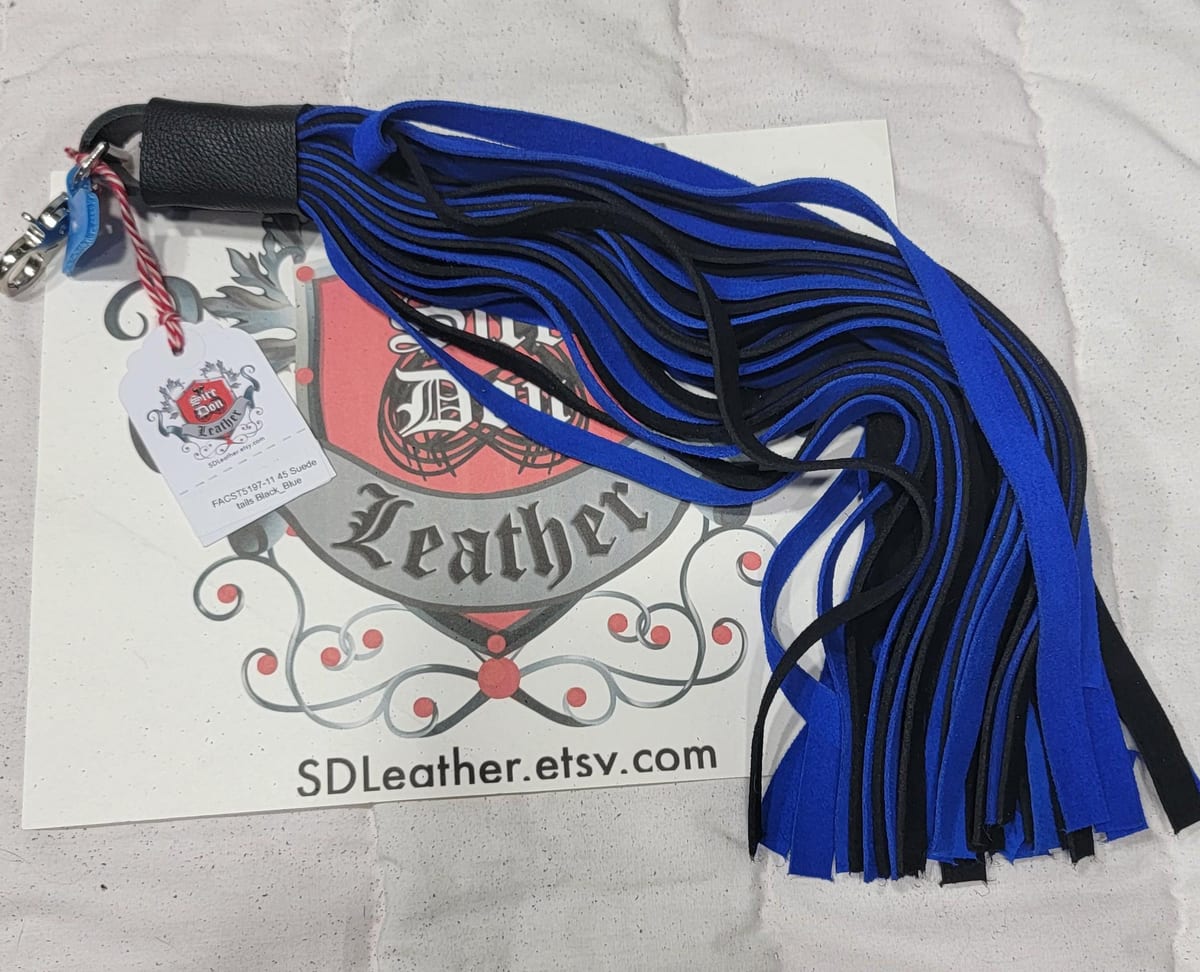 45 Suede tails Black_Blue — photograph 1