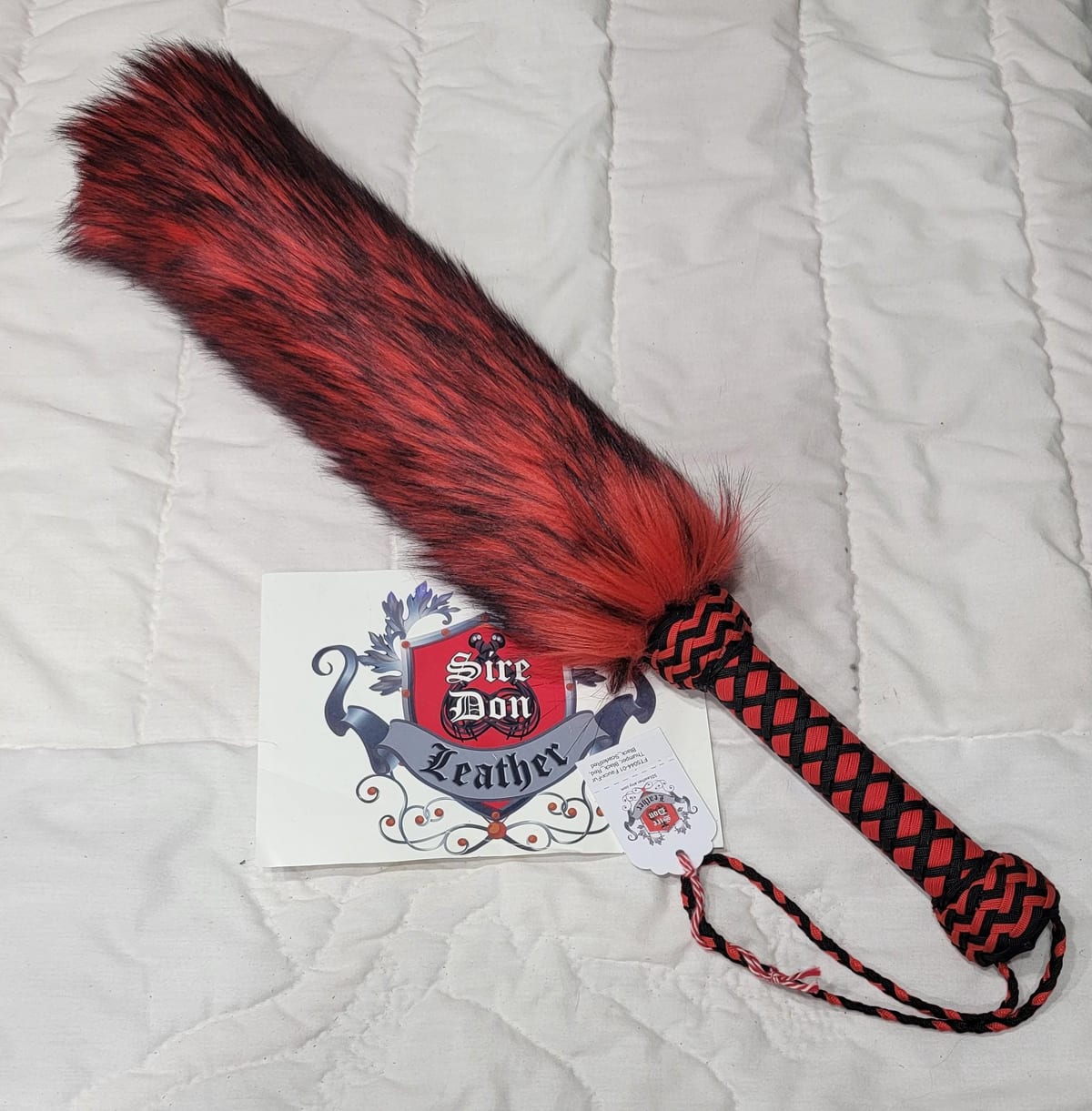 Faucx-Fur Thumper, Black_Red, Black_ScarletRed — photograph 1