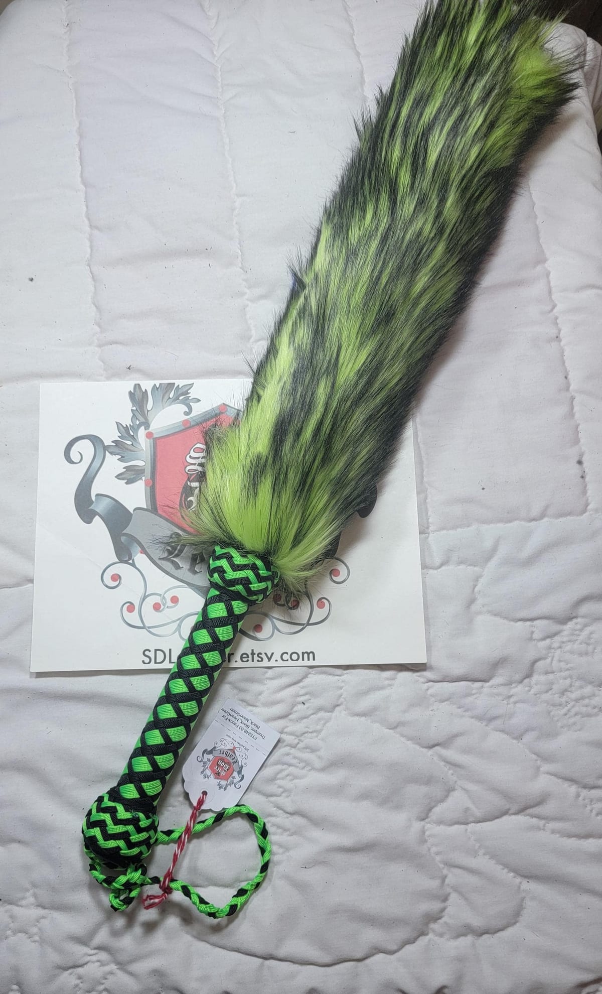 Faucx-Fur Thumper, Black_NeonGreen, Black_NeonGreen — photograph 1