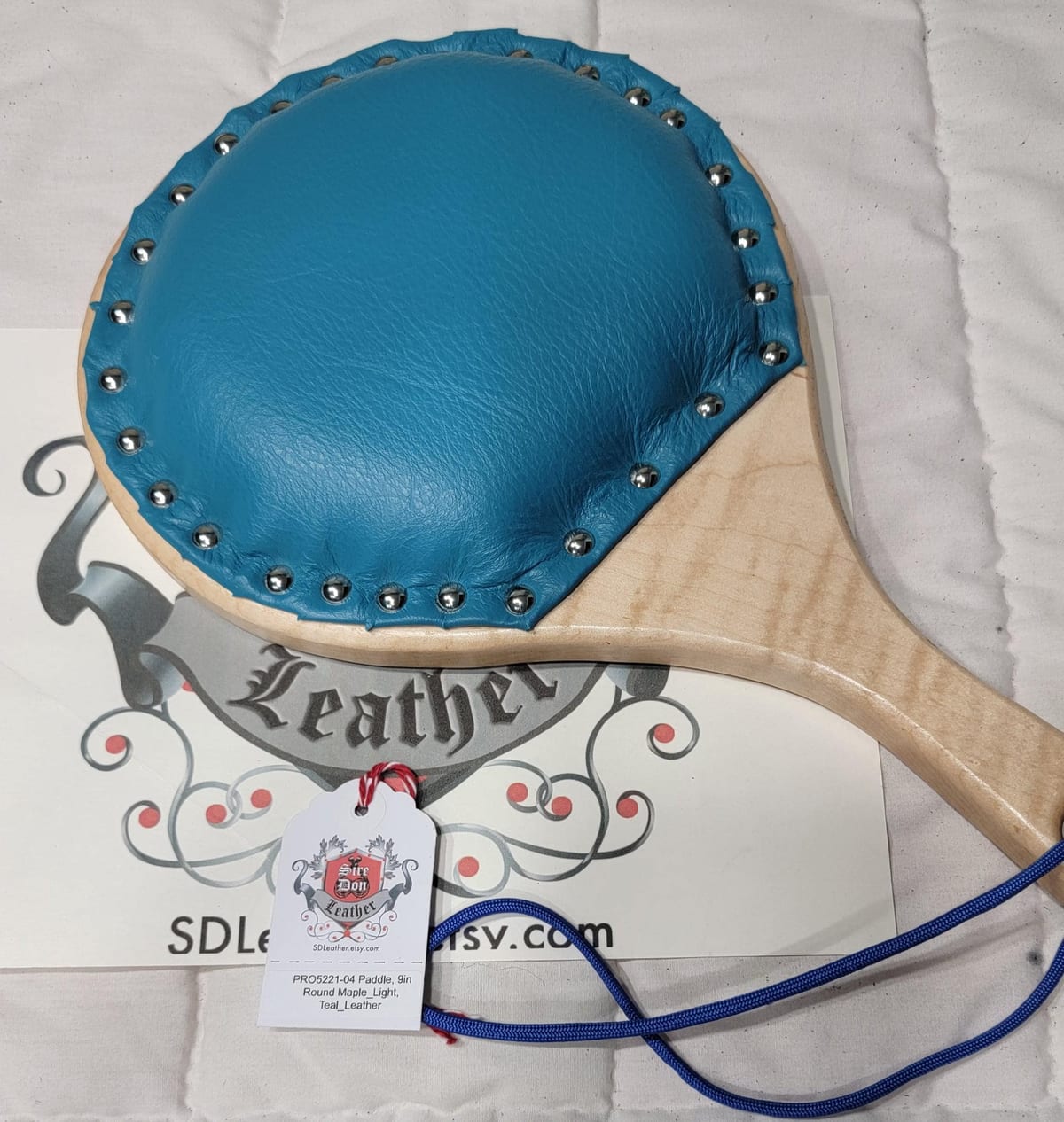 Paddle, 9in Round Maple_Light, Teal_Leather — photograph 1